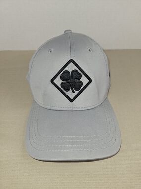 Men's Gray Baseball Cap with Black Clover Patch